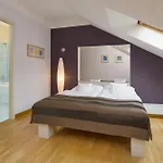 Apartmanhotel Mamaison Belgicka 4*