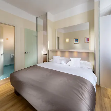 Lägenhetshotell Mamaison Belgicka 4*