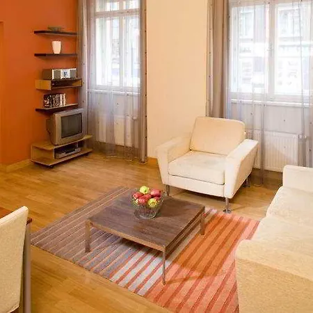 Апарт-отель Mamaison Belgicka 4*