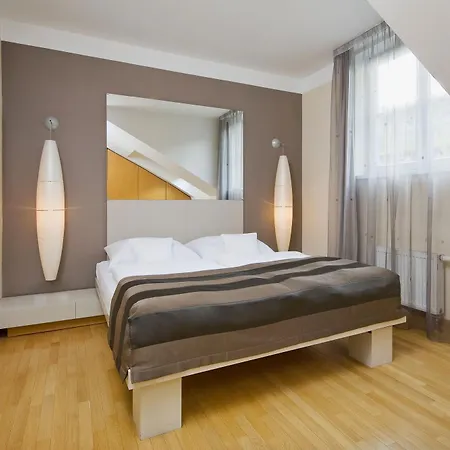 Aparthotel Mamaison Belgická